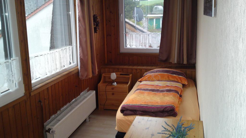 Pension Lume Oberraden Zimmer foto
